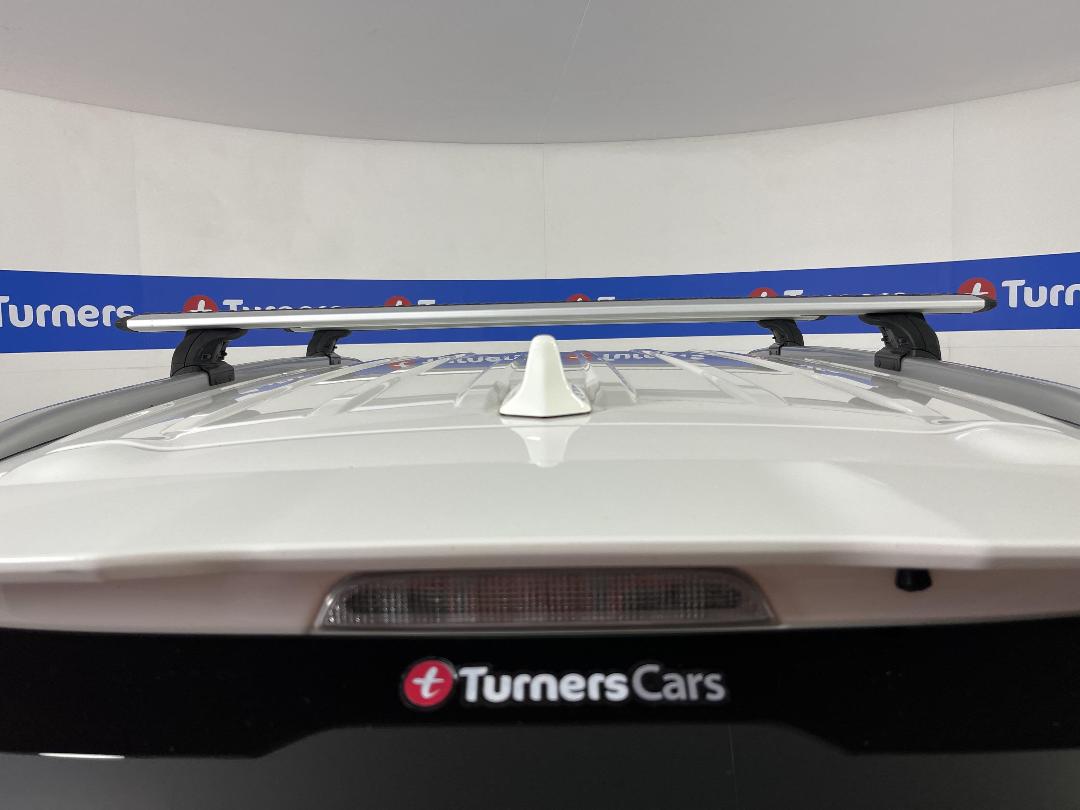 Photo '32' of Mitsubishi Outlander