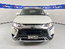 Thumbnail '2' of Mitsubishi Outlander