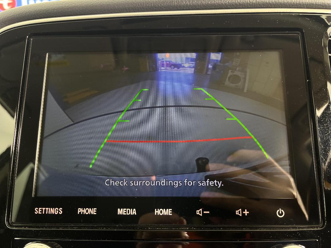 Photo '26' of Mitsubishi Outlander