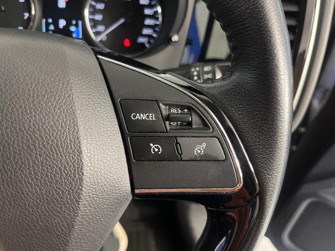 Photo '24' of Mitsubishi Outlander Photo '24' of Mitsubishi Outlander