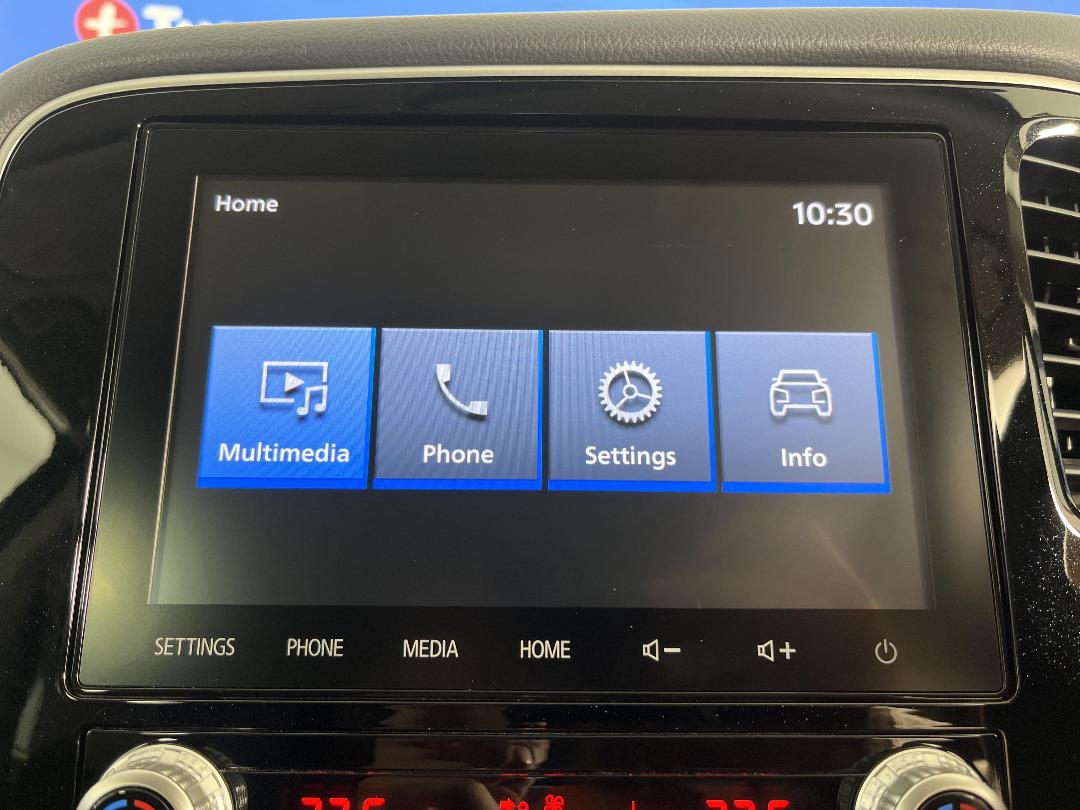 Photo '26' of Mitsubishi Outlander Photo '26' of Mitsubishi Outlander