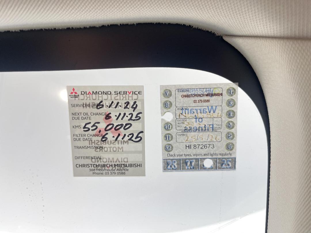 Photo '29' of Mitsubishi Outlander Photo '29' of Mitsubishi Outlander