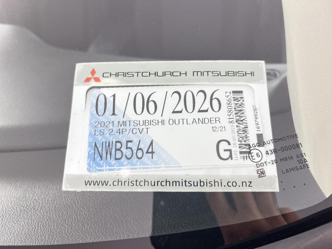 Photo '30' of Mitsubishi Outlander Photo '30' of Mitsubishi Outlander