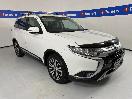 Thumbnail '1' of Mitsubishi Outlander