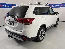 Thumbnail '7' of Mitsubishi Outlander