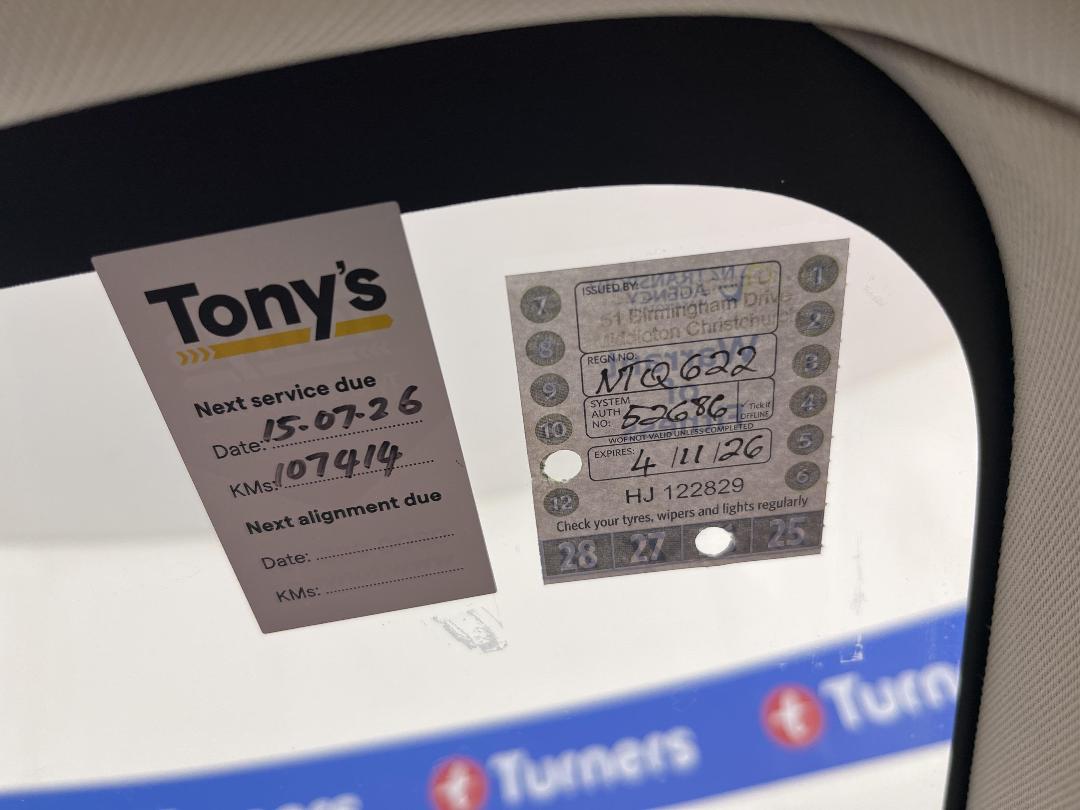 Photo '23' of Mitsubishi Outlander