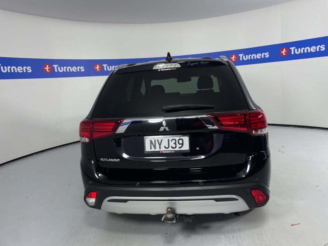 Photo '6' of Mitsubishi Outlander Photo '6' of Mitsubishi Outlander