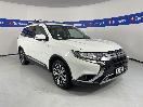 Thumbnail '1' of Mitsubishi Outlander