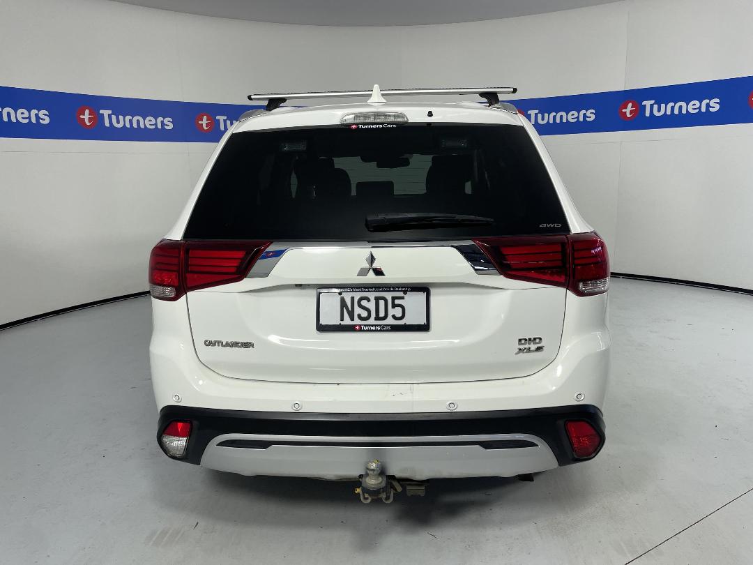 Photo '6' of Mitsubishi Outlander Photo '6' of Mitsubishi Outlander