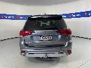 Thumbnail '6' of Mitsubishi Outlander