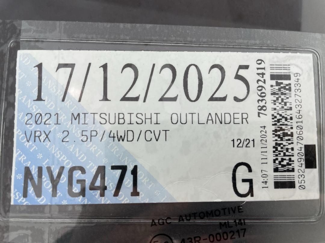 Photo '31' of Mitsubishi Outlander