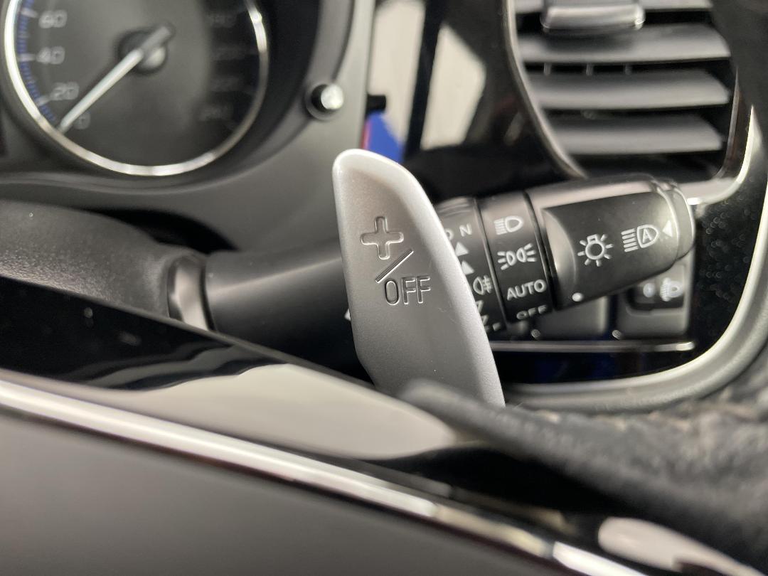 Photo '27' of Mitsubishi Outlander