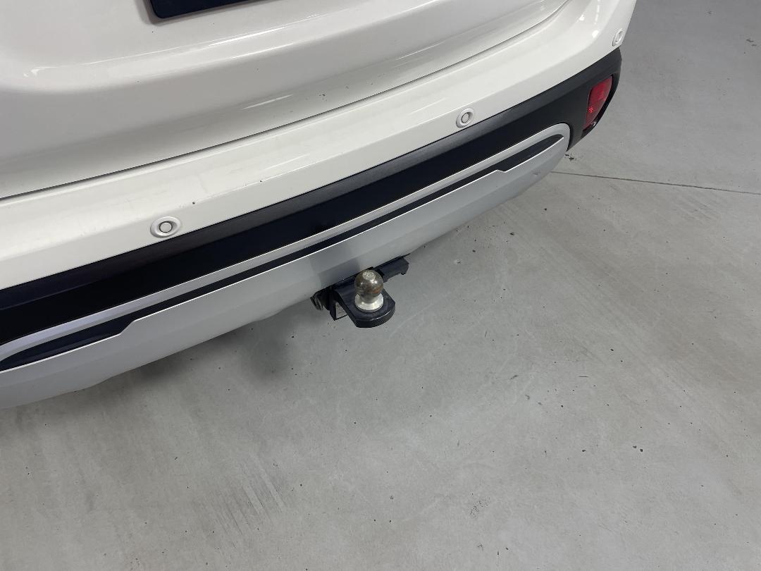 Photo '25' of Mitsubishi Outlander