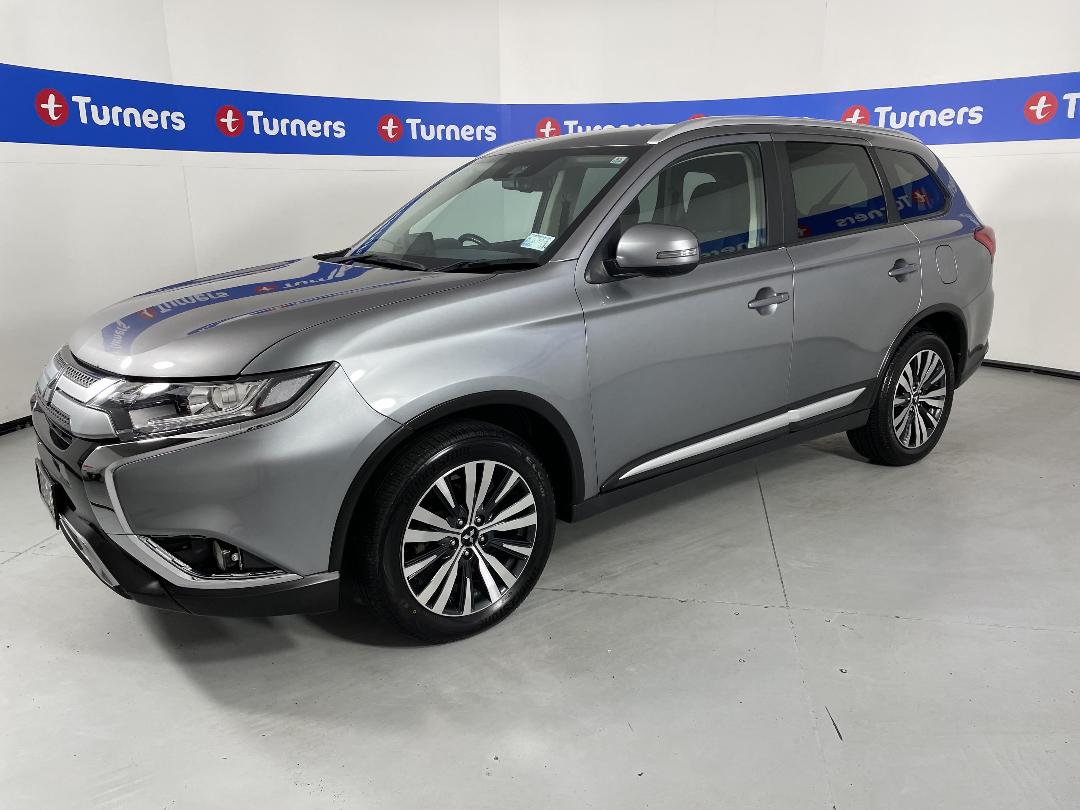 Photo '4' of Mitsubishi Outlander