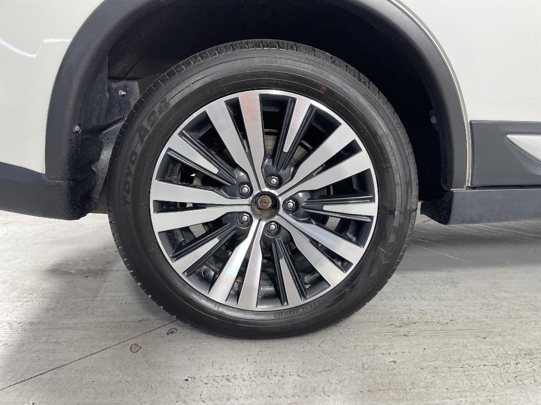 Photo '12' of Mitsubishi Outlander Photo '12' of Mitsubishi Outlander