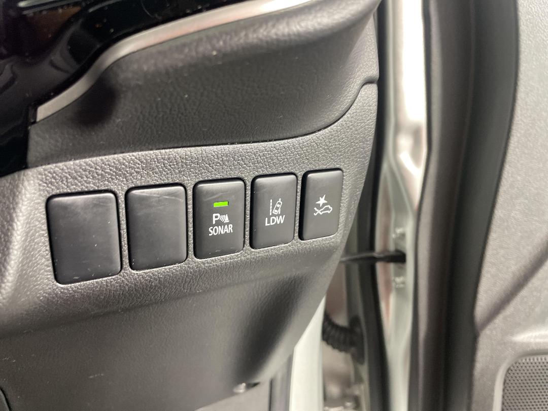 Photo '31' of Mitsubishi Outlander Photo '31' of Mitsubishi Outlander