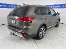 Thumbnail '7' of Mitsubishi Outlander