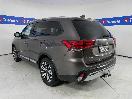 Thumbnail '5' of Mitsubishi Outlander