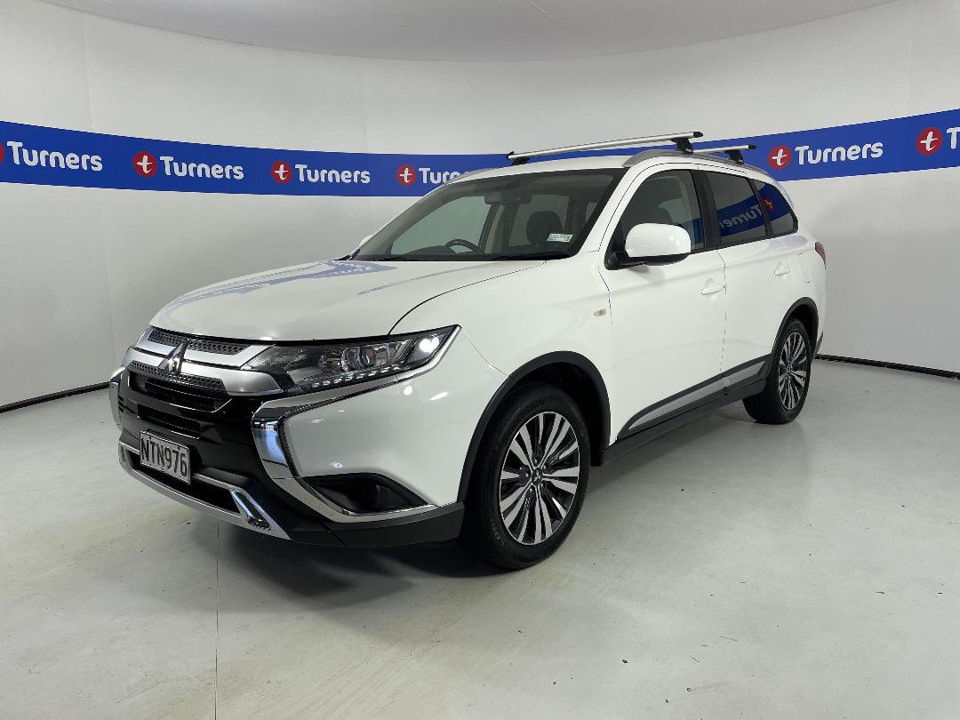 Photo '4' of Mitsubishi Outlander Photo '4' of Mitsubishi Outlander