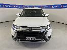Thumbnail '2' of Mitsubishi Outlander