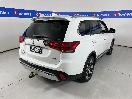 Thumbnail '7' of Mitsubishi Outlander