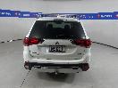 Thumbnail '6' of Mitsubishi Outlander