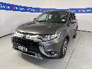 Thumbnail '4' of Mitsubishi Outlander