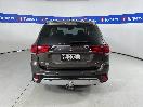 Thumbnail '6' of Mitsubishi Outlander