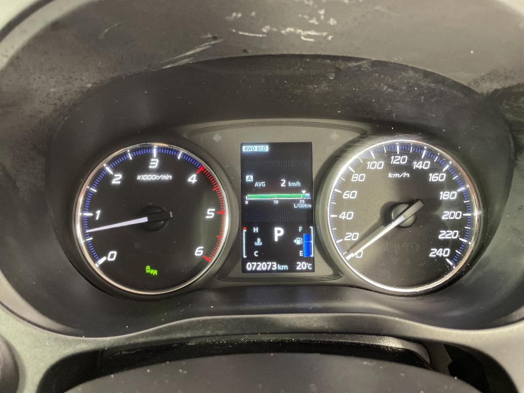 Photo '21' of Mitsubishi Outlander