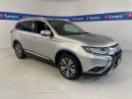 Thumbnail '1' of Mitsubishi Outlander