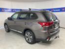 Thumbnail '5' of Mitsubishi Outlander