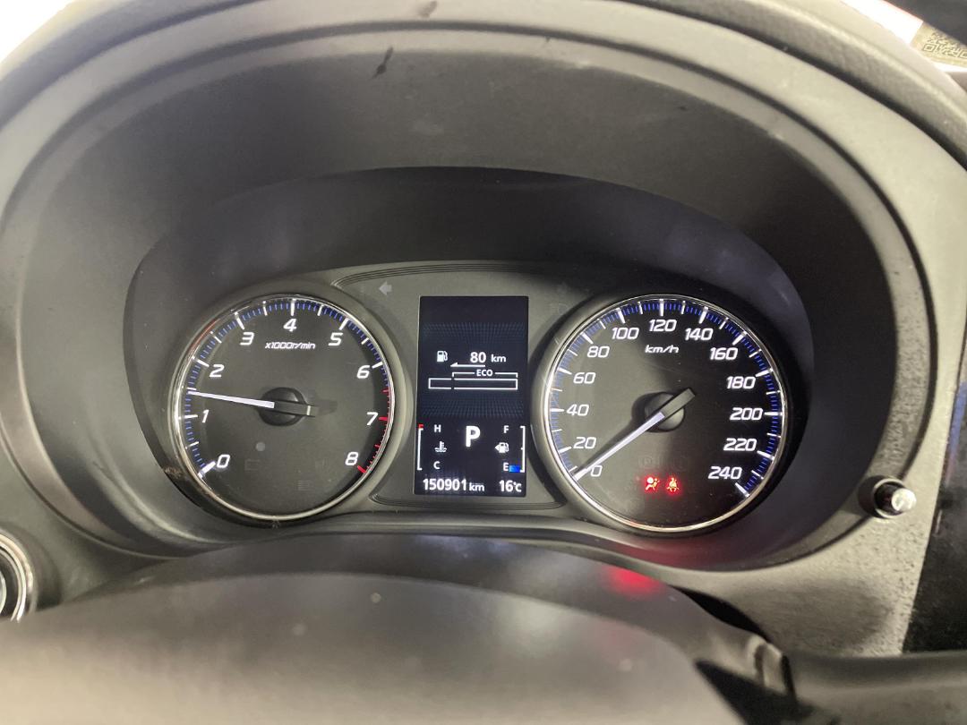 Photo '21' of Mitsubishi Outlander