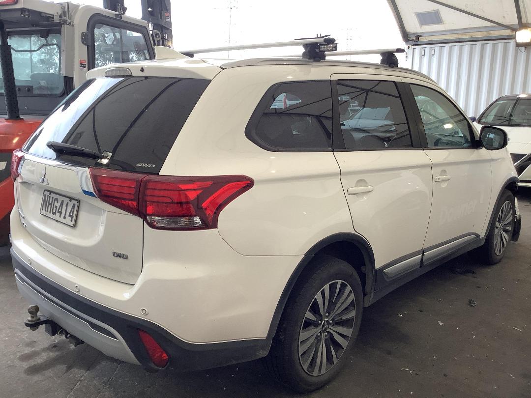 Photo '5' of Mitsubishi Outlander XLS Photo '5' of Mitsubishi Outlander XLS