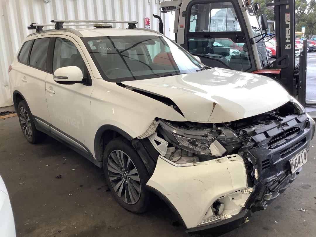 Photo '3' of Mitsubishi Outlander XLS Photo '3' of Mitsubishi Outlander XLS