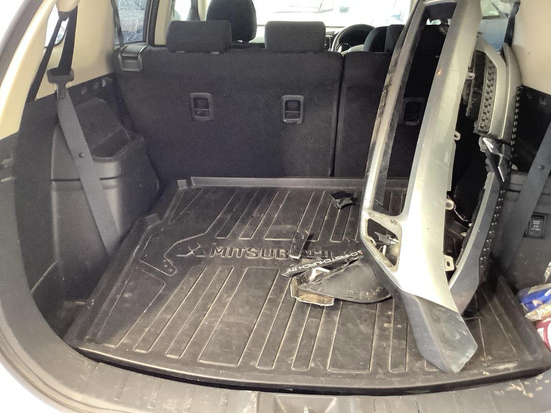 Photo '7' of Mitsubishi Outlander XLS Photo '7' of Mitsubishi Outlander XLS