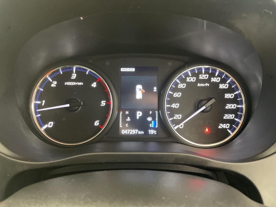 Photo '21' of Mitsubishi Outlander