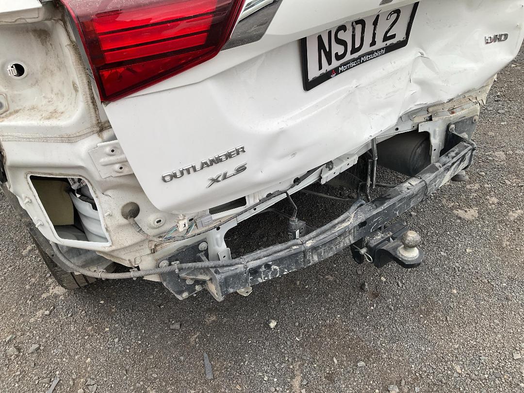 Photo '6' of Mitsubishi Outlander XLS Photo '6' of Mitsubishi Outlander XLS