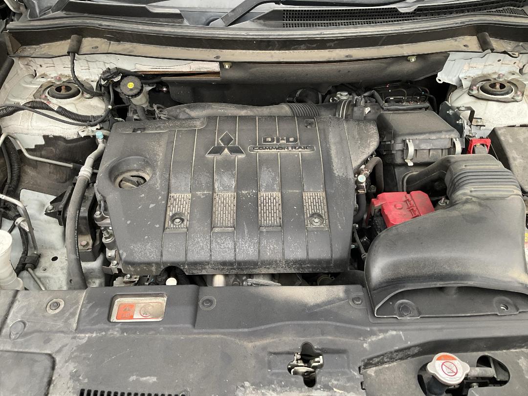 Photo '18' of Mitsubishi Outlander XLS Photo '18' of Mitsubishi Outlander XLS