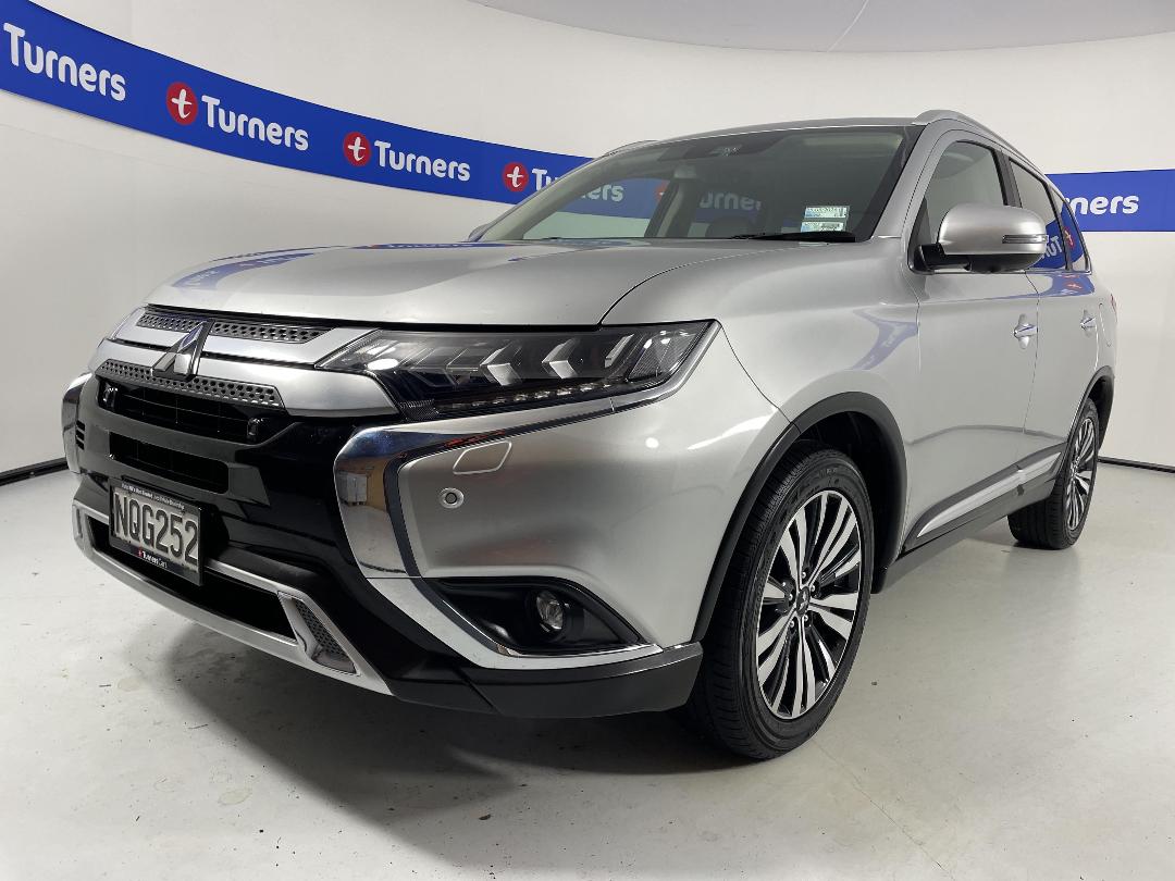 Photo '4' of Mitsubishi Outlander Photo '4' of Mitsubishi Outlander