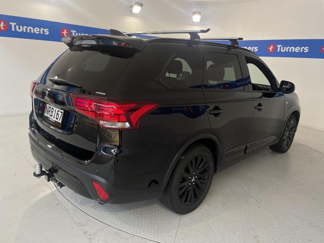 Photo '7' of Mitsubishi Outlander Photo '7' of Mitsubishi Outlander