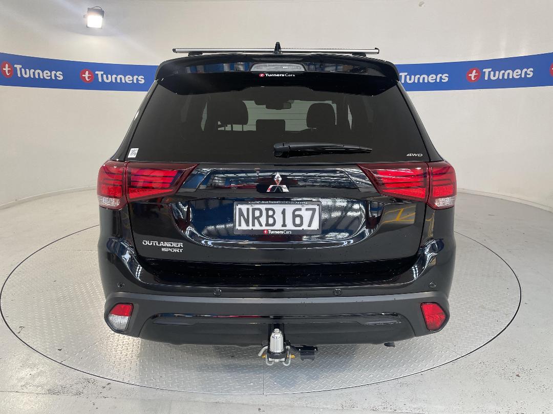 Photo '6' of Mitsubishi Outlander Photo '6' of Mitsubishi Outlander