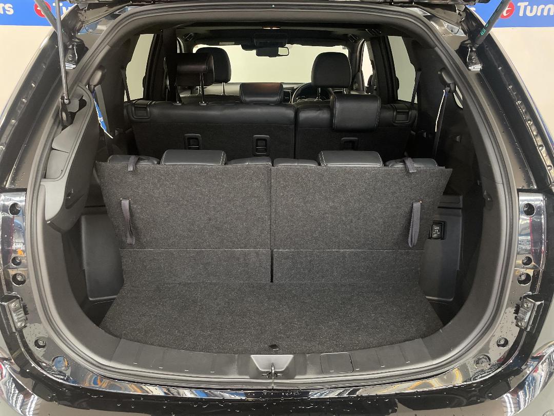 Photo '14' of Mitsubishi Outlander Photo '14' of Mitsubishi Outlander