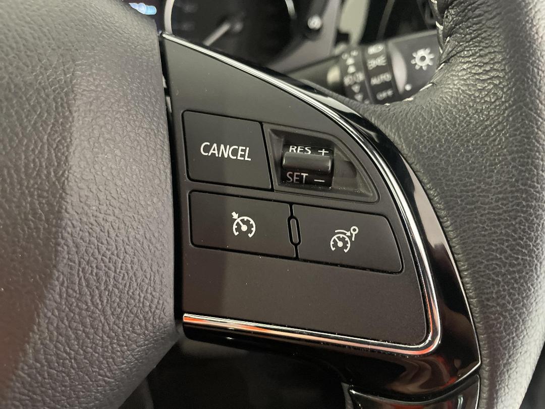 Photo '27' of Mitsubishi Outlander Photo '27' of Mitsubishi Outlander