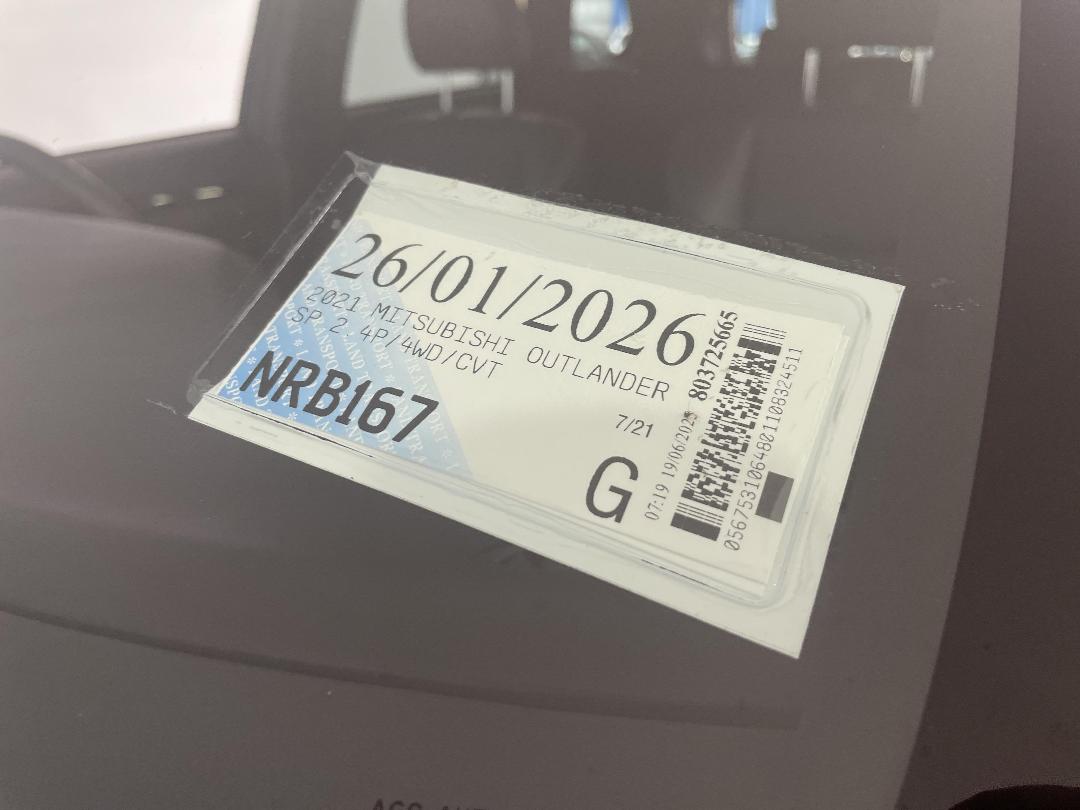 Photo '37' of Mitsubishi Outlander Photo '37' of Mitsubishi Outlander