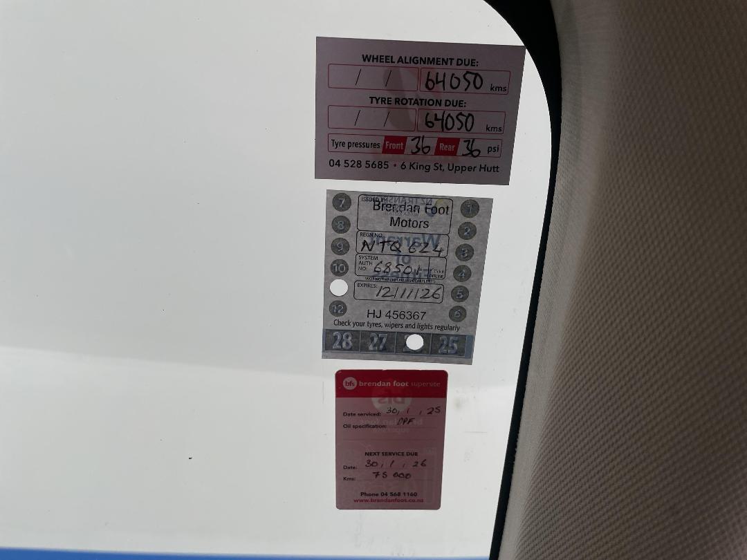 Photo '35' of Mitsubishi Outlander