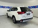 Thumbnail '5' of Mitsubishi Outlander