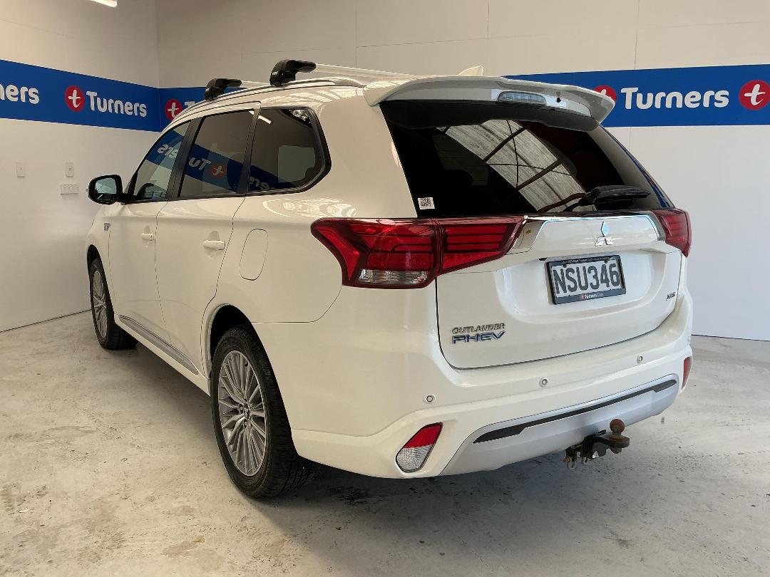 Photo '5' of Mitsubishi Outlander Photo '5' of Mitsubishi Outlander