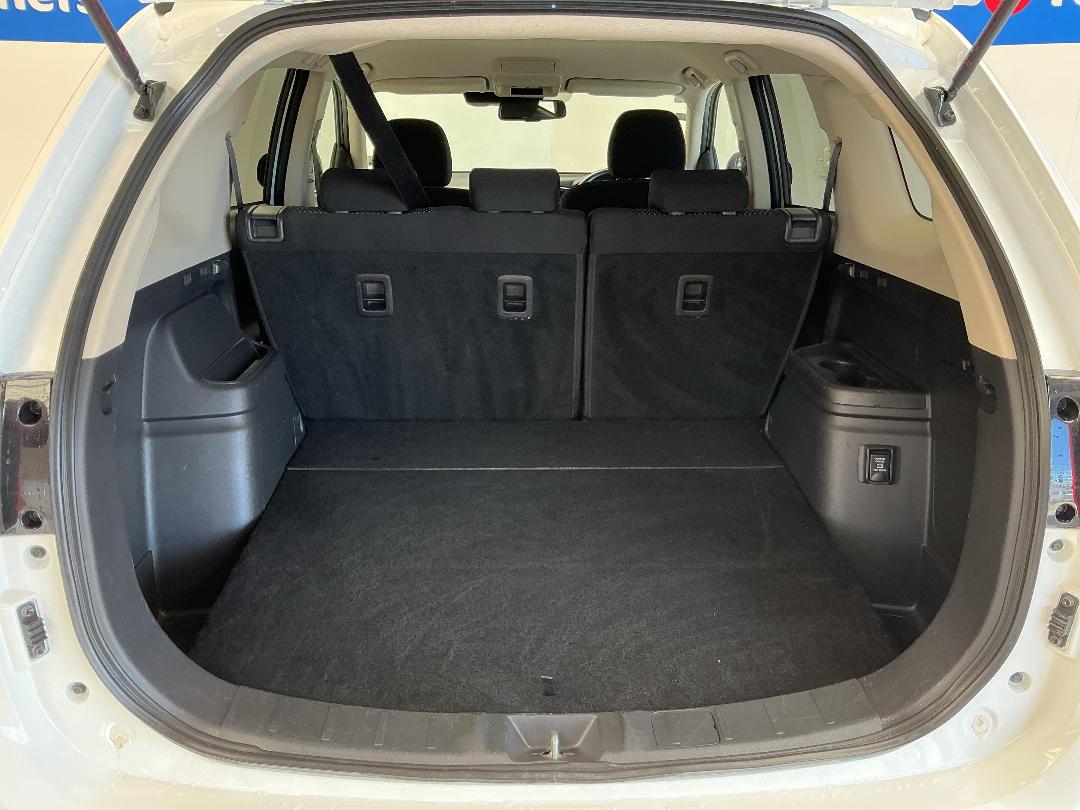 Photo '14' of Mitsubishi Outlander Photo '14' of Mitsubishi Outlander