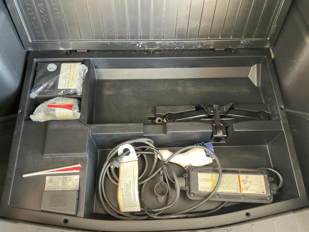 Photo '26' of Mitsubishi Outlander Photo '26' of Mitsubishi Outlander