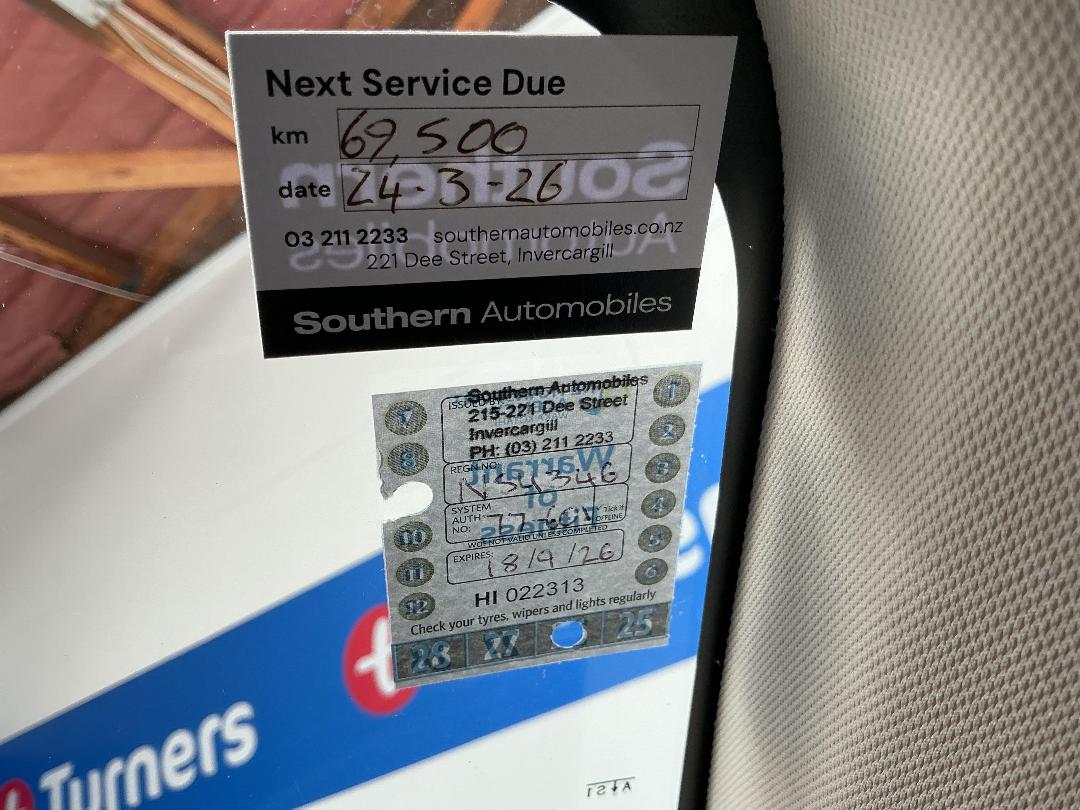 Photo '25' of Mitsubishi Outlander Photo '25' of Mitsubishi Outlander